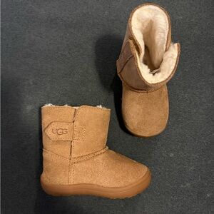 UGG toddler Keelan II boot - chestnut size 4